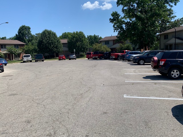 Illinois Court Parking Lot